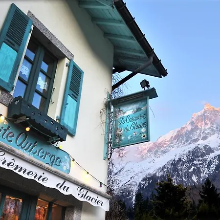 Chalets Et De Charme La Cremerie Du Glacier 2*