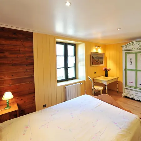 Chalets Et De Charme La Cremerie Du Glacier Hotel 2*